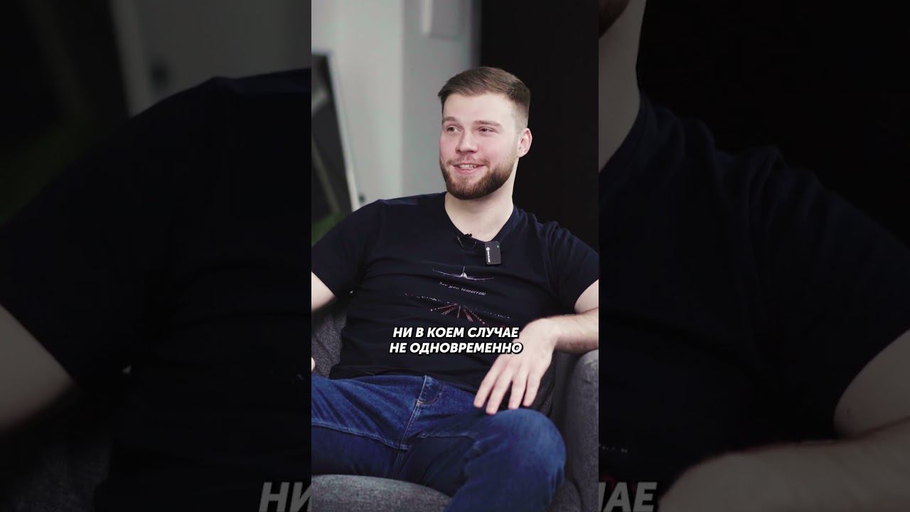 ГДЕ спят ПИЛОТЫ самолета? #интервью #shorts смотреть онлайн