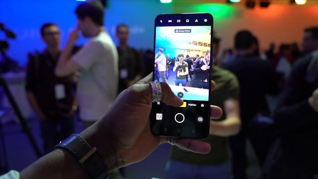 Oppo Reno Series Hands On: 10x Zoom Beast and First UK 5G Phone смотреть онлайн