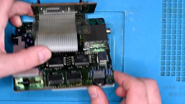 Repair/Restoration: NEC PC Engine, CD-Rom, Interface and an unboxing... смотреть онлайн