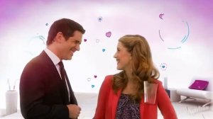 Заставка к сериалу «Виолетта», оригинальная версия.