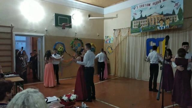 Вальс 10 і 11 класи ✨
с. Заболотці смотреть онлайн