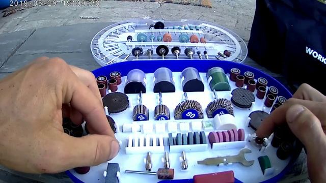 Гравер Workpro и набор насадок смотреть онлайн