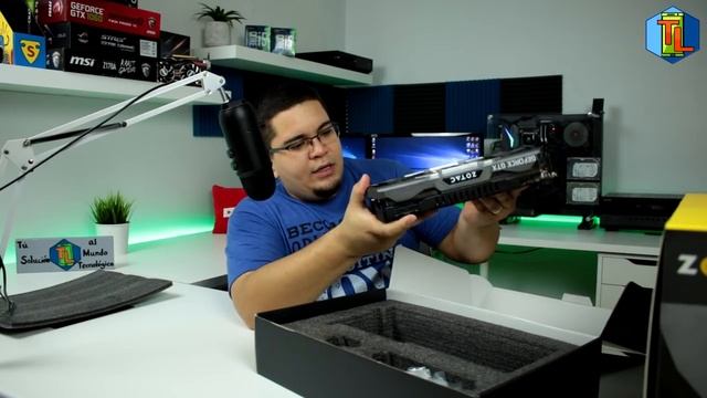 Zotac GTX 1080 Ti AMP Extreme Unboxing en Español смотреть онлайн