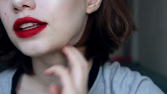 Моя коллекция красных помад, что стоит покупать, а что нет? смотреть онлайн