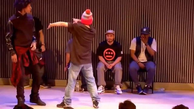 Танцевальный батл от LES TWINS Это крутые танцы! смотреть онлайн