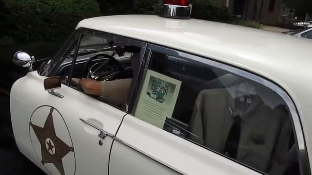1961 Ford Fairlane 500 is a tribute to "The Andy Griffith Show" смотреть онлайн