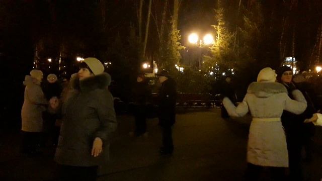 Не уходи!!!??Танцы в парке Горького!!! ??Харьков 2021 смотреть онлайн