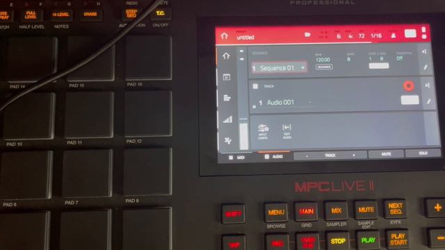 Mpc Live USB Microphone - Record 🎸 and Sequence to Full Song! смотреть онлайн