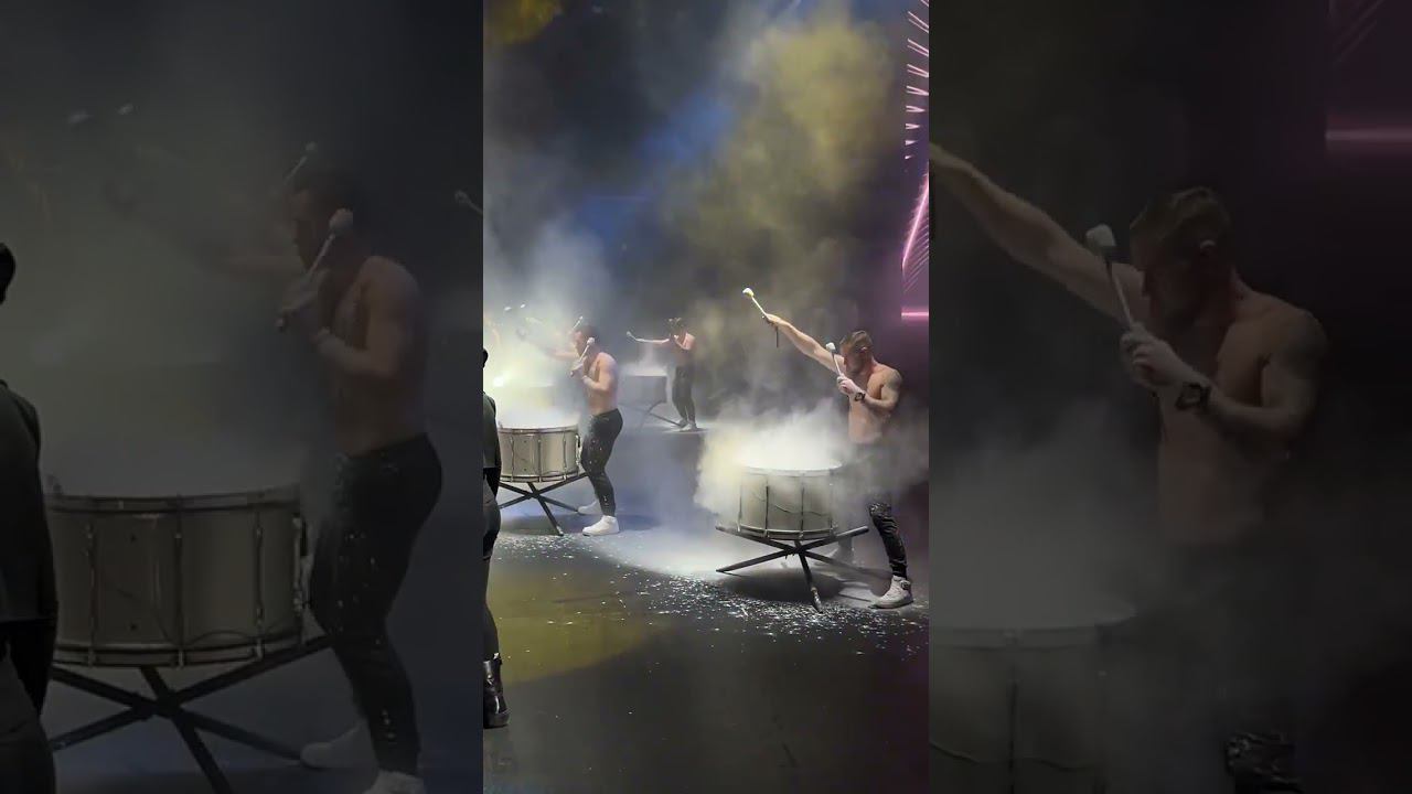 Vasiliev Groove на открытии тренинга «Я автор своей жизни» в VK Stadium смотреть онлайн