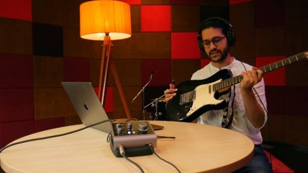 The DEFINITIVE Audient iD4 MK II & iD14 MK II India review! Unboxing | Testing