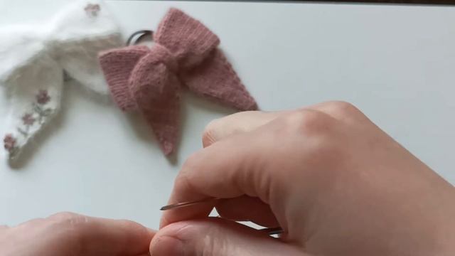 Мастер-класс БАНТИКИ/ Вязаные БАНТИКИ/ БАНТИКИ своими руками/ БАНТИКИ на резиночке / БАНТИКИ спицам