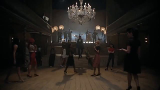 Johnnie Walker Blue Label с Джуд Лоу смотреть онлайн