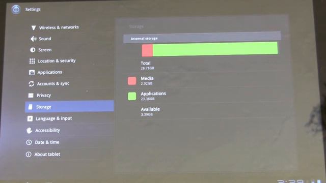 Motorola Xoom Bug: Internal Storage Full смотреть онлайн