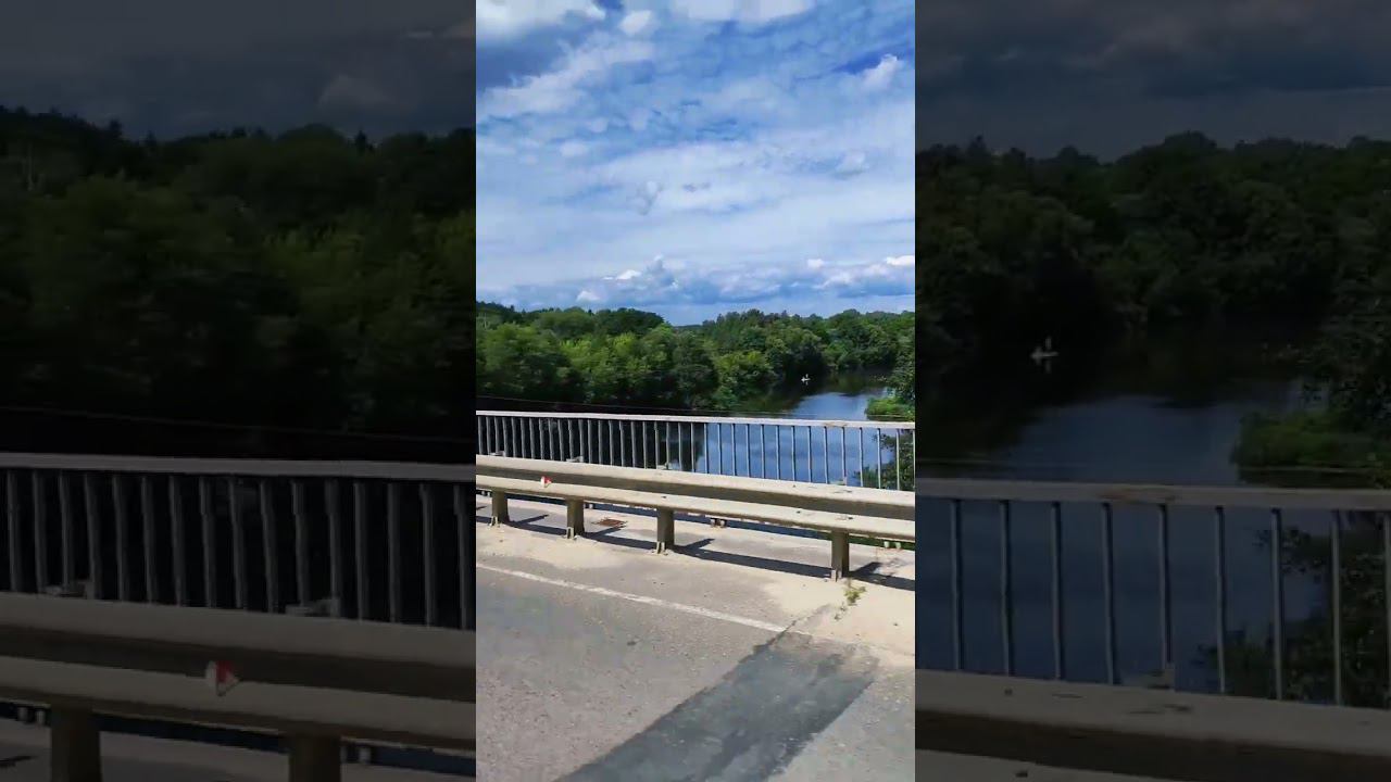 Небо то какое! А река?! Городские, зацените