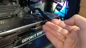 Подключение кабеля PCIe 5.0 12VHPWR от DeepCool PX1000G. Избегайте изгиба переходника Gen5 16Pin.