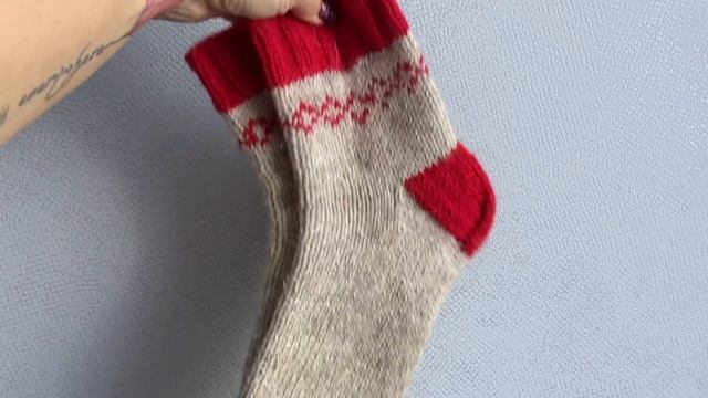 Вязальный влог: Новогодние носки ? Каким получается ягодный свитер? Парад Ваших работ❤️Снег❄️ смотреть онлайн