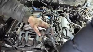 В гаражных условиях снимаем Двигатель с АУДИ А6Ц5 / AUDI A6 C5 ПОД РАЗБОР