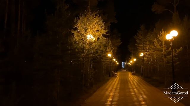 Катаюсь на велосипеде / Ночная экскурсия по городу / Она- звезда моего влога) смотреть онлайн