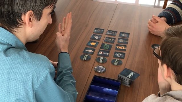 СЛОН. Письма призрака: обзор игры смотреть онлайн