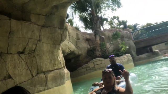 Atlantis Aquaventure Waterpark | Palm Jumeirah смотреть онлайн