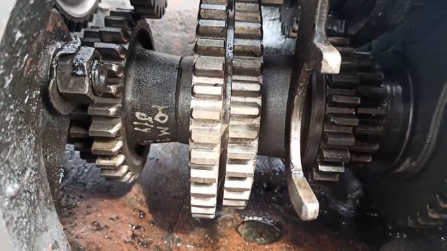 27.03.2021 обзор ЗИЛ и Т-25 смотреть онлайн