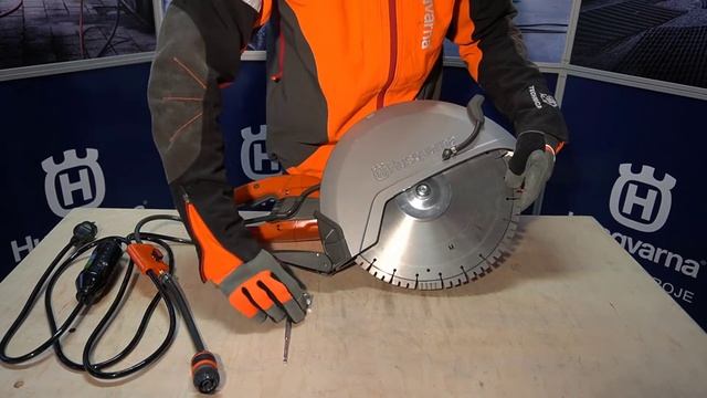 Elektrická rozbrusovacia píla Husqvarna K4000 смотреть онлайн