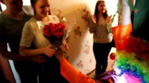 Милое поздравление на день рождение девушке от клоуна