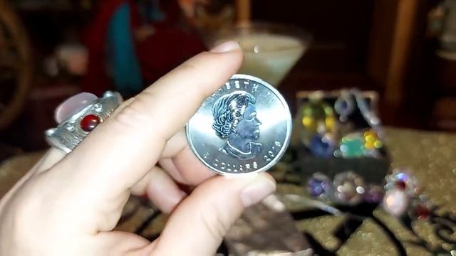 СЕРЕБРЕННЫЙ ЗАМОЛ… ОТ КРИЗИСА…ОЧЕНЬ СИЛЬНО…ДЛЯ ВСЕХ. ИНГА ХОСРОЕВА смотреть онлайн