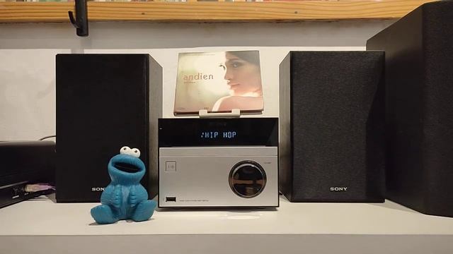 SONY CMT-SBT20 mini HI FI / Radio CD Player смотреть онлайн