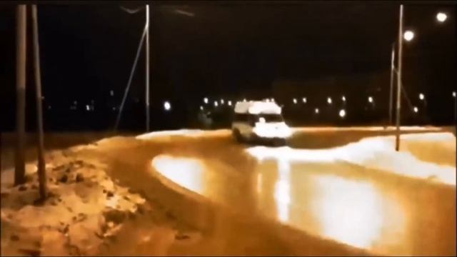 Ёжик чихнул но маршрутка начала дрифтить под фонк смотреть онлайн