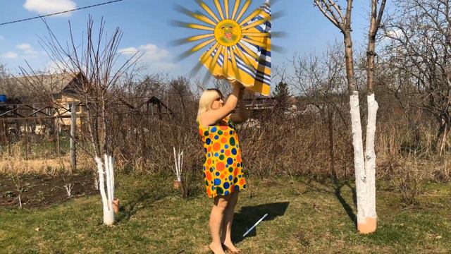 Beach Umbrella For Baby & Kids / Пляжный Зонтик Помог Избавиться От Жары В Видео Для Детей смотреть онлайн