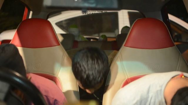 Nilgiri, IIT Delhi, Tribute to 2011 entry students, parody of SketchShe video (official) смотреть онлайн