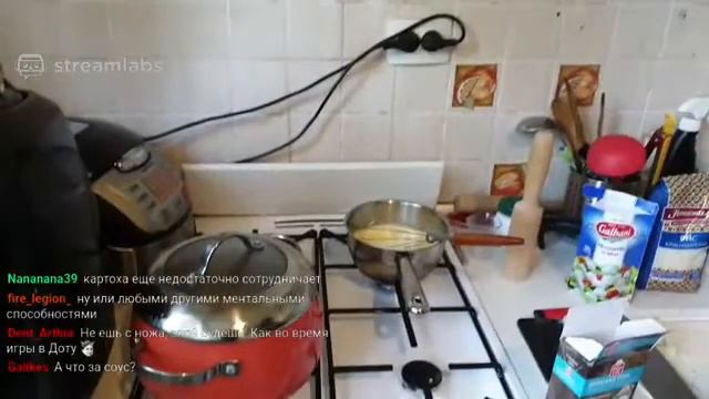 Zulin stream. Кулинарный стрим Зулина. 27.05.2020 (part 2) Лучшая пюрешка из всех что мир видывал смотреть онлайн