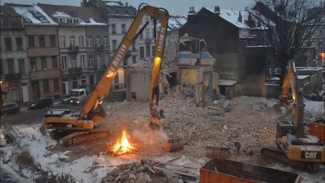 2013-01-22.23 Destruction Rue Mérode Bruxelles Midi (1 images/100 ms) смотреть онлайн