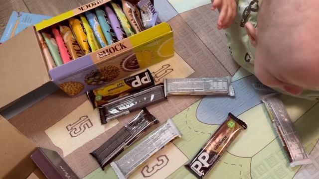 Мамский влог. Сын ползает. Распаковка вайлдбериз. Продукты. Прогулка по озеру. Детская площадка. ПП смотреть онлайн