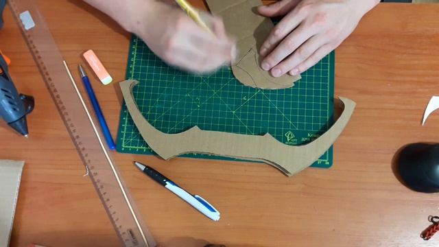 DIY How To Make Bow From Cardboard
