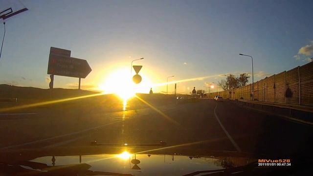 Ford Crown Victoria Police Interceptor vs Renault Clio? ???kolizja, wypadek? смотреть онлайн