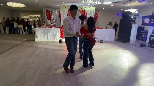 Delilah’s BAILE SORPRESA ( Huapango , Bachata , Cumbia )