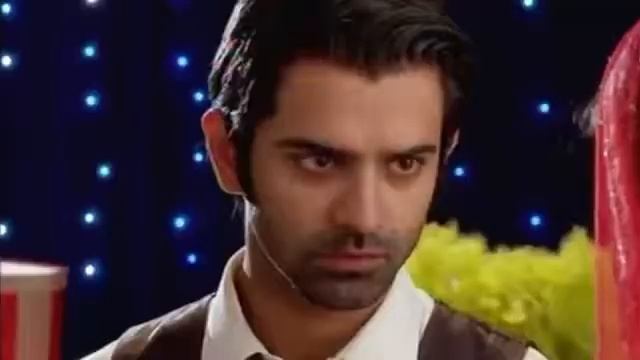 Клип "Как назвать эту любовь" смотреть онлайн