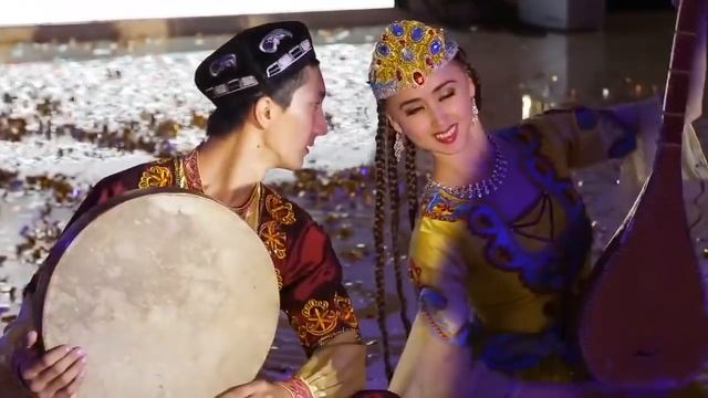 Шикарная Уйгурская Свадьба- Алихан и Алина Бишкек смотреть онлайн