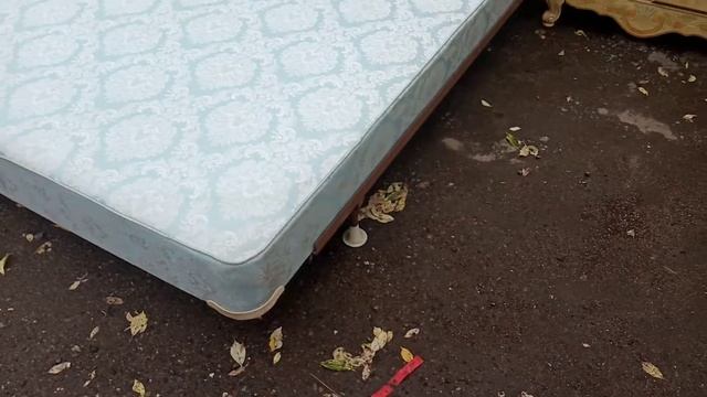 Мебель США с историей. Полностью из массива. смотреть онлайн