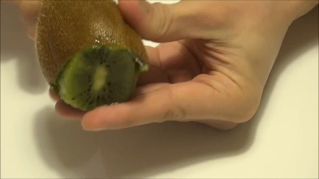 How to clean a kiwi fast and easy смотреть онлайн