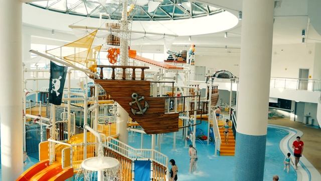 Крупнейший Аквапарк России. Новосибирский Аквамир лучший аквапарк смотреть онлайн