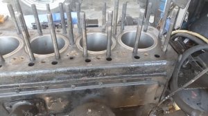 ЮМЗ 6  ЗАМЕНА ПОРШНЕВОЙ.