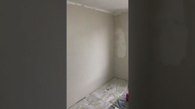 Шпатлёвка стен, поклейка обоев смотреть онлайн
