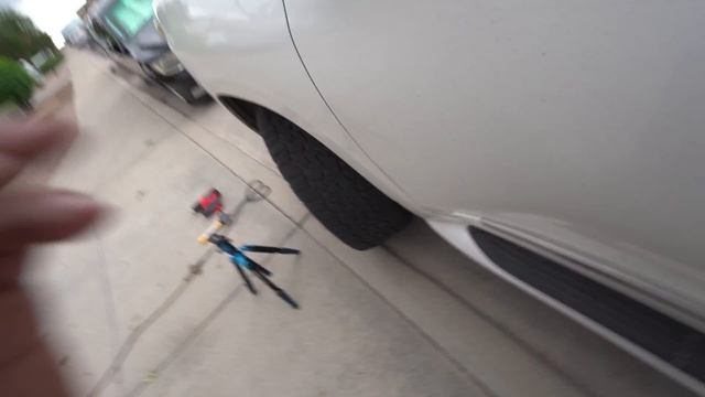 LX570 Spacers install and Adjusting Front Clearance смотреть онлайн