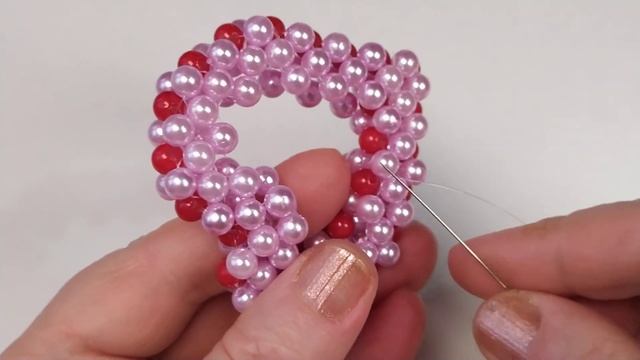 Украшения из бисера. 3 часть. Подвеска, браслет, брелок,сувенир. Сердце. Мастер класс. Пошаговый МК смотреть онлайн