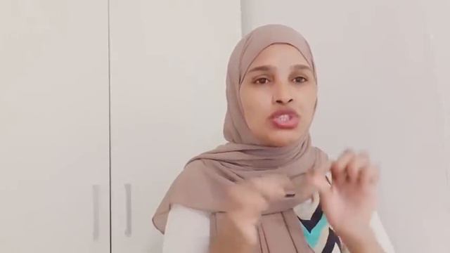 Nuucaan hadaa isku aragti Uur ayaa leedahay смотреть онлайн