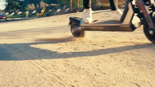 Segway SuperScooter GT2 Review – High Performance E-scooter смотреть онлайн