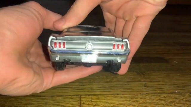Maisto 1:24 ‘67 Mustang GT Diecast Walkaround смотреть онлайн